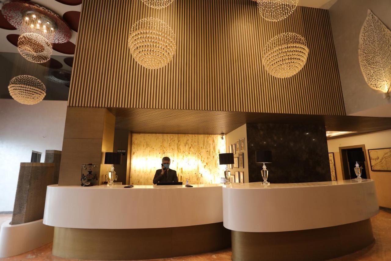 Hotel The Imperial Grand Ujjain Esterno foto