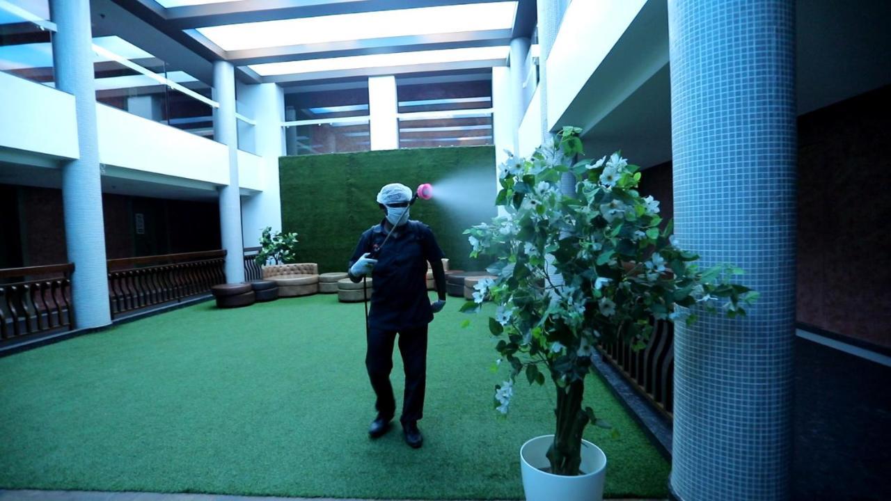 Hotel The Imperial Grand Ujjain Esterno foto